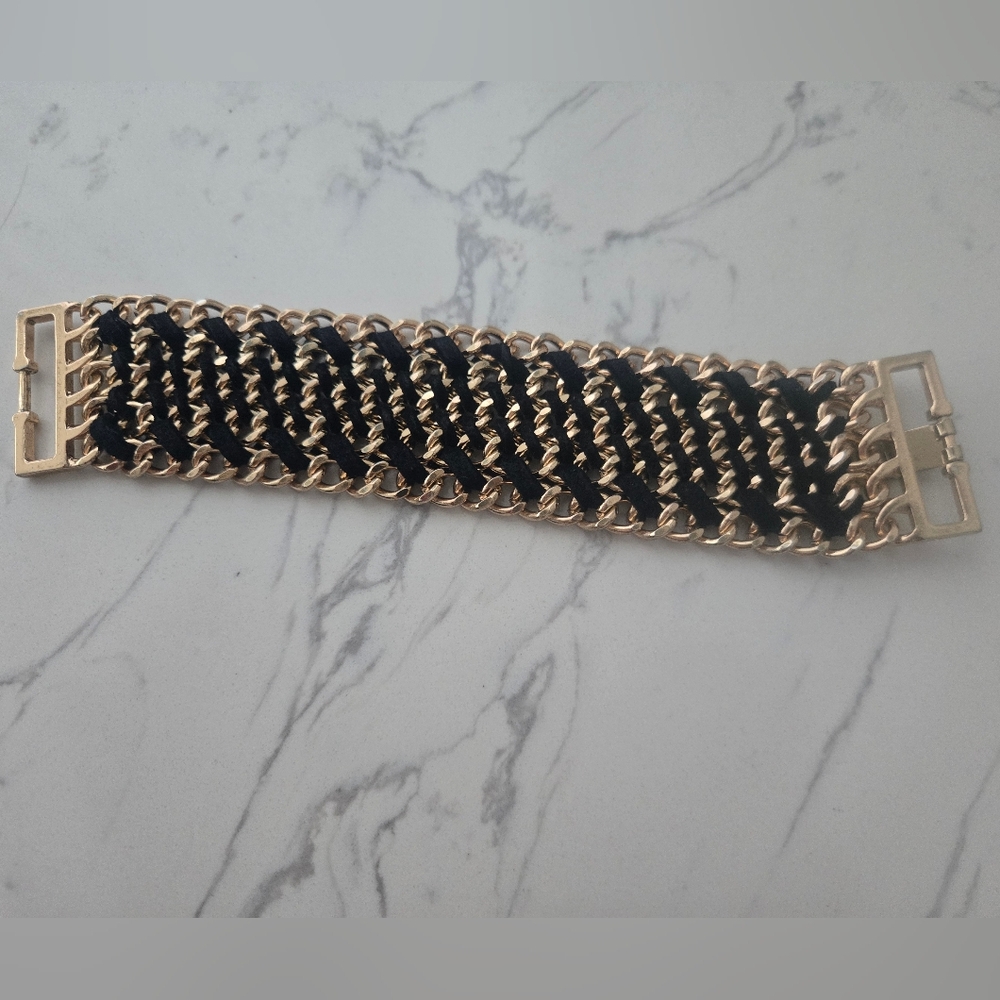 Black and Gold Chain Bracelet